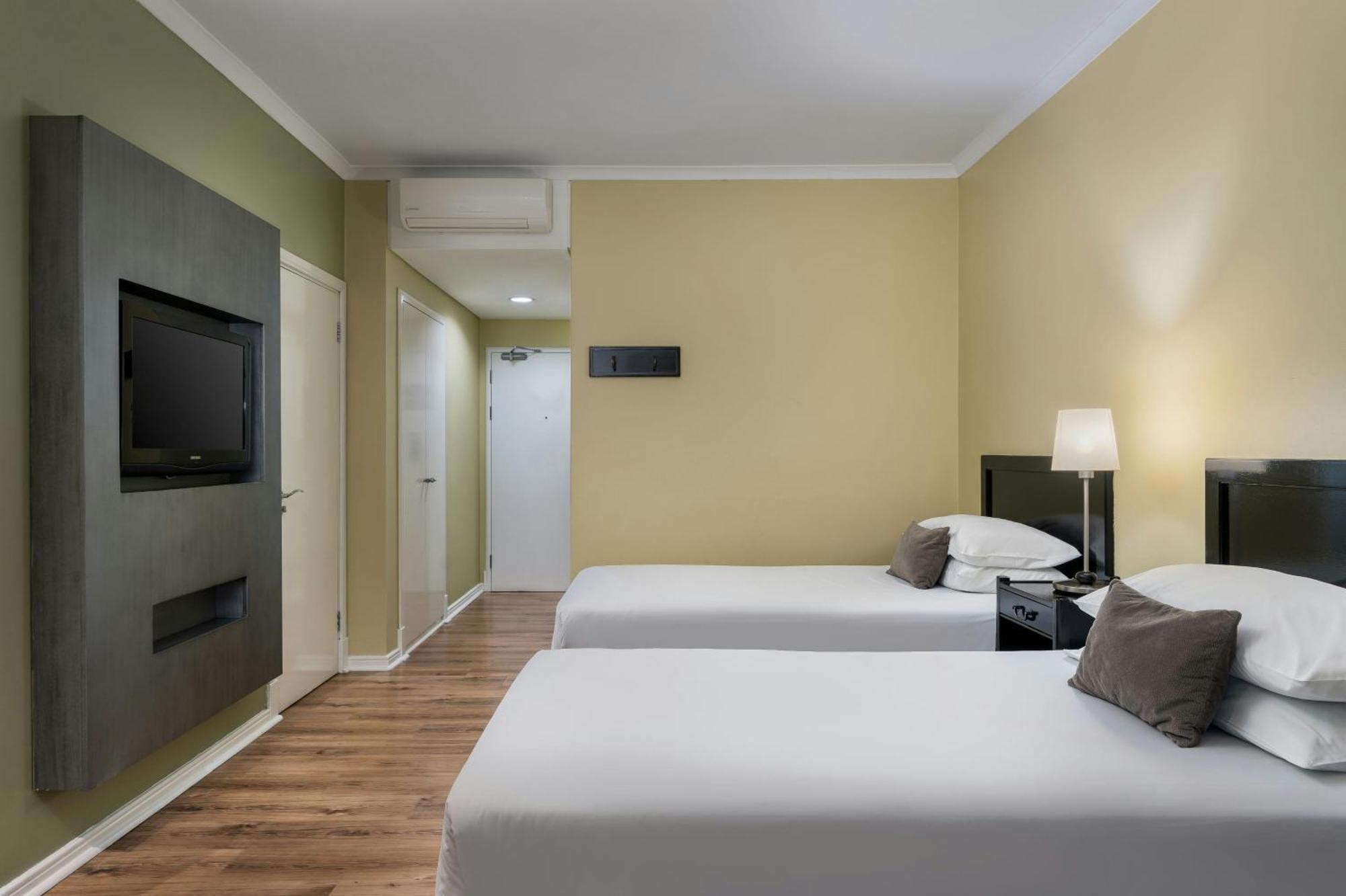 Protea Hotel By Marriott Блумфонтейн Екстер'єр фото