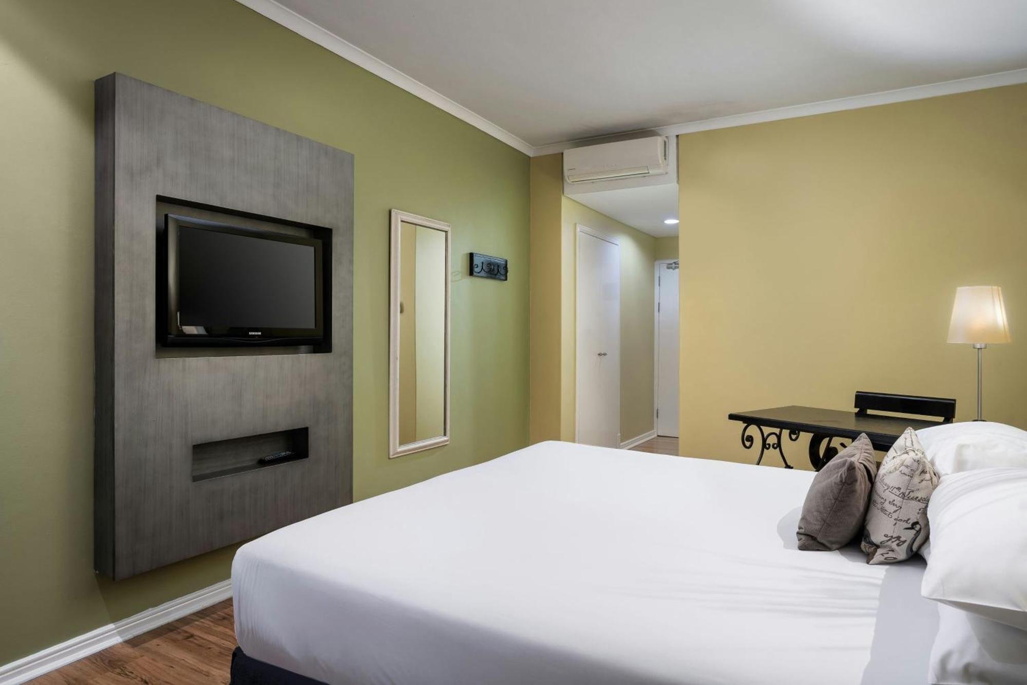 Protea Hotel By Marriott Блумфонтейн Екстер'єр фото